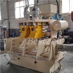 Koja je točnost dimenzija jezgre koja se može postići Cold Box Core Shooter s...